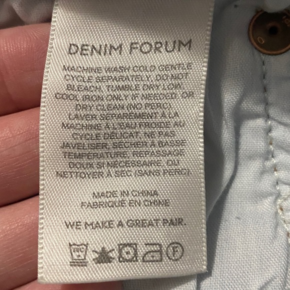 Aritzia💗Yoko HRise Slim 28L💗EUC - Picture 13 of 15